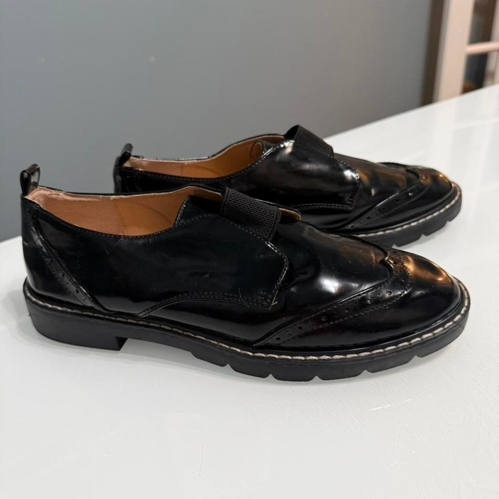 Adrienne Vittadini black patent leather wingtip loafers‎ Size US 8.5